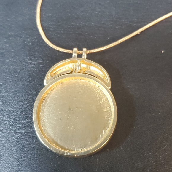 Taylor & jade turquoise/gold Pendant - Picture 5 of 6